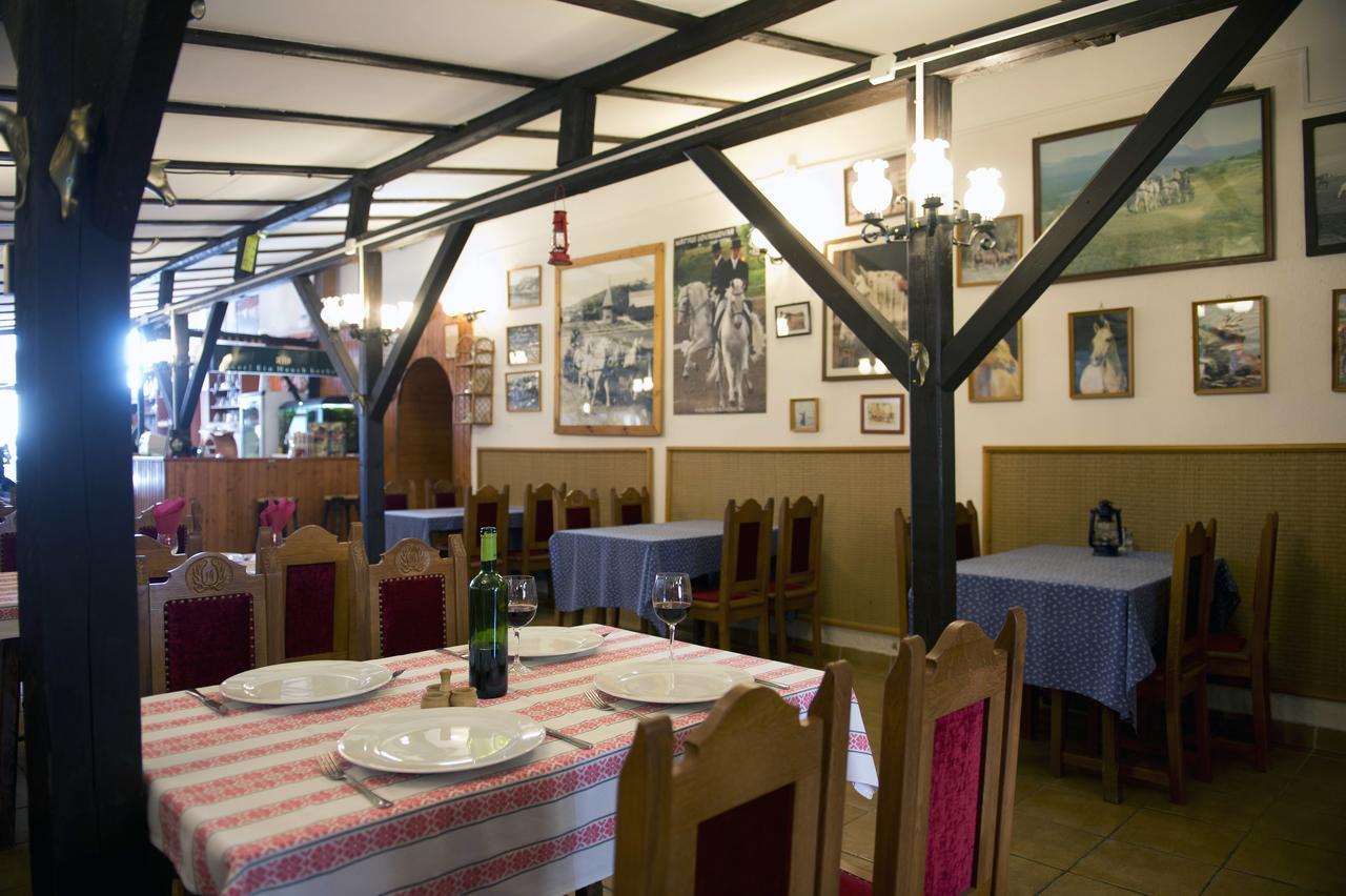 Mátyus Udvarház Eger Exterior foto